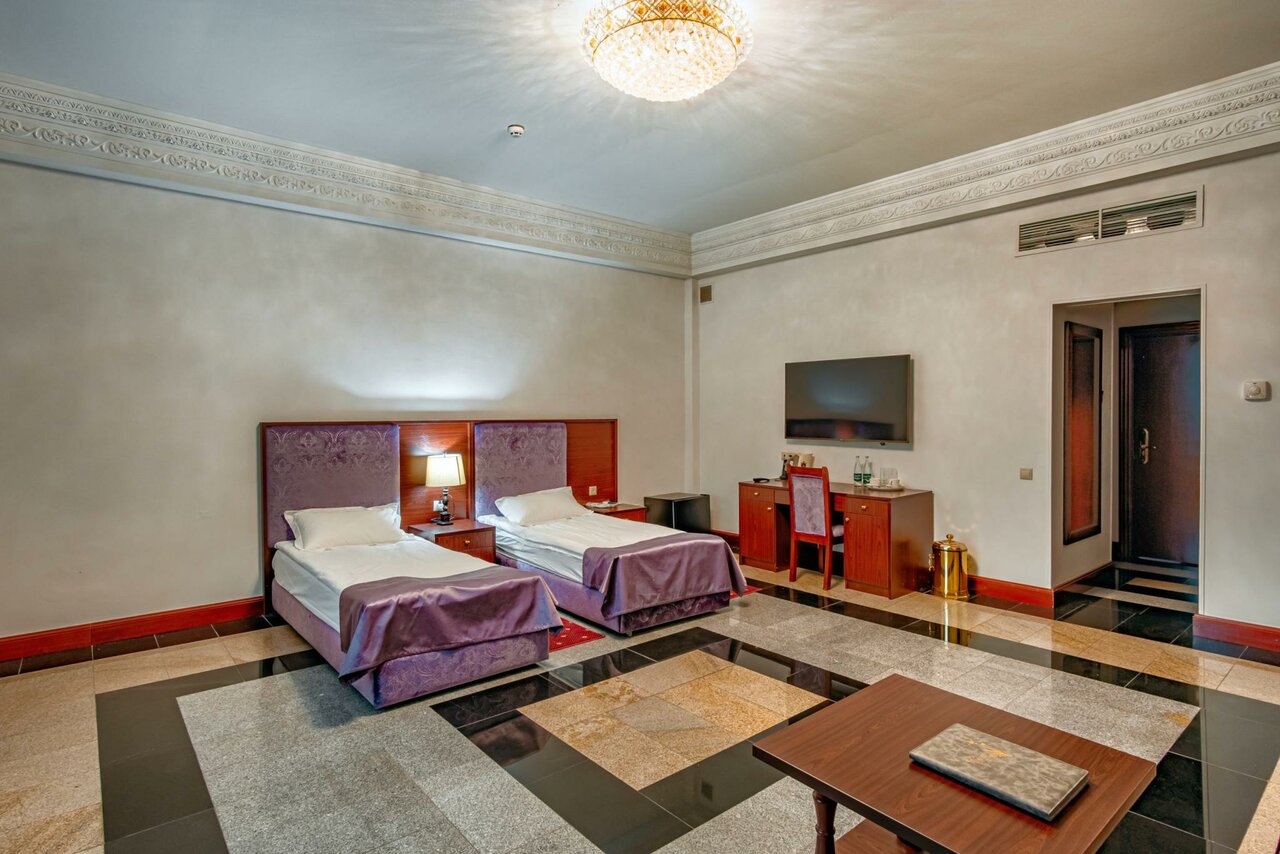 Гостиница Артис Плаза Магас