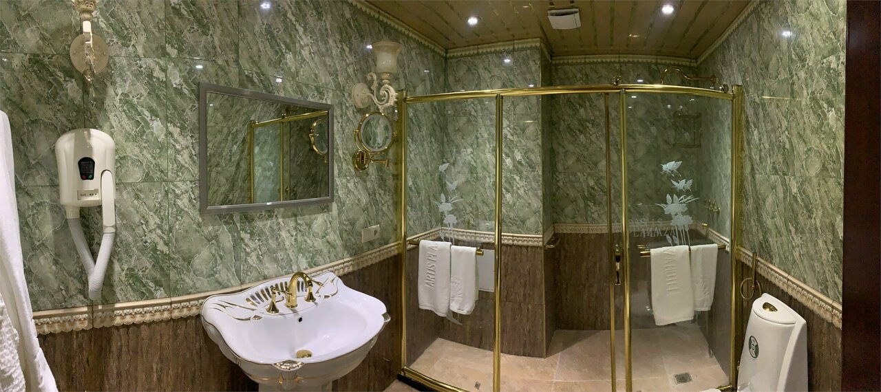 Гостиница Артис Плаза Магас